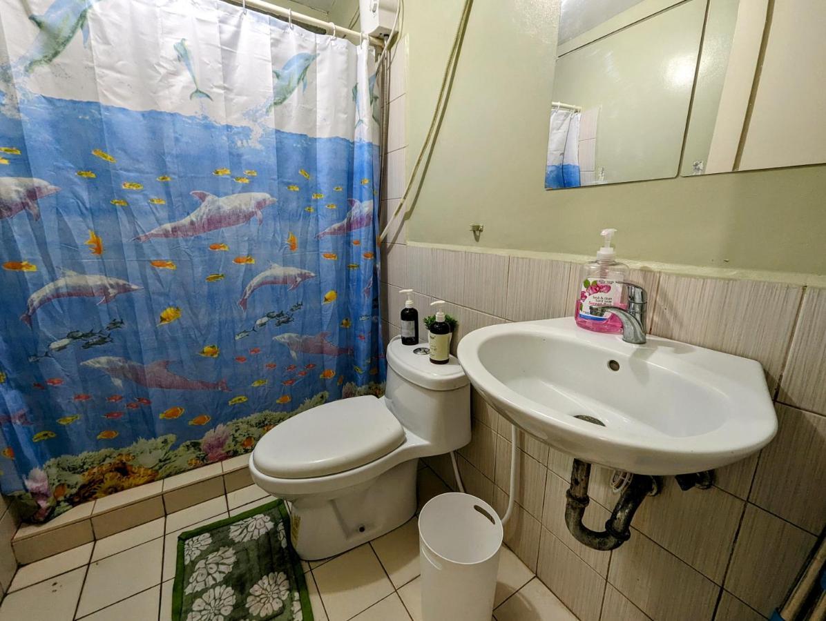 Acacia Estates' The Getaway Taguig Jade Tower Apartman Manila Kültér fotó