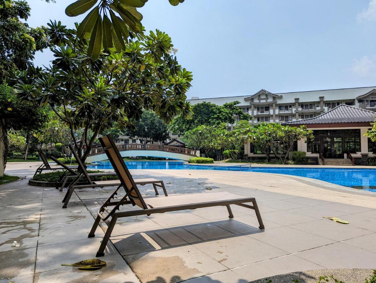 Acacia Estates' The Getaway Taguig Jade Tower Apartman Manila Kültér fotó